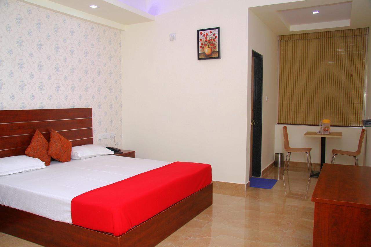 Hotel Kateel International Karkal Exterior foto